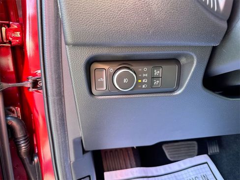 New 2025 Ford Ranger XLT w/ Equipment Group 301A High image 18