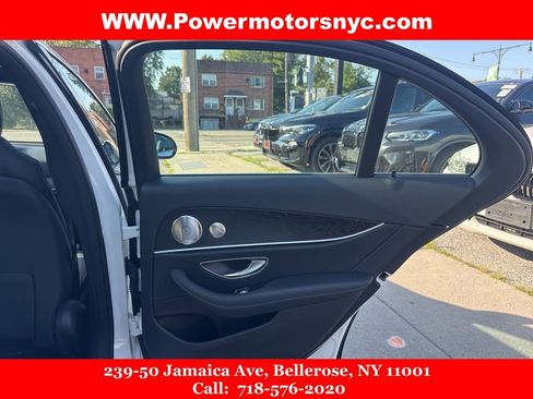 Used 2022 Mercedes-Benz E 350 4MATIC Sedan w/ AMG Line Exterior image 17