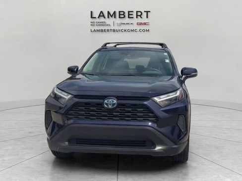 Used 2024 Toyota RAV4 XLE w/ Convenience Package AWD/4WD image 8