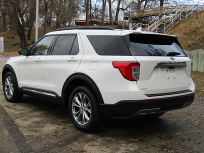 Certified 2023 Ford Explorer XLT w/ Equipment Group 202A