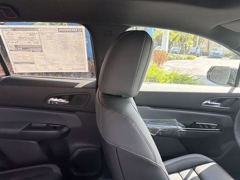 New 2026 Honda Prologue Touring image 16