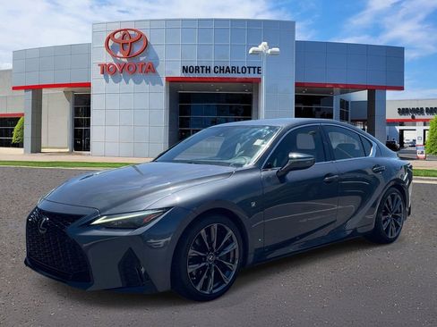 Used 2022 Lexus IS 350 F Sport w/ Navigation Package RWD image 4