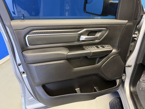 Used 2025 RAM 1500 Big Horn AWD/4WD image 10