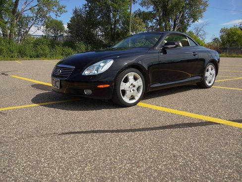 Used 2002 Lexus SC 430 Convertible RWD image 3