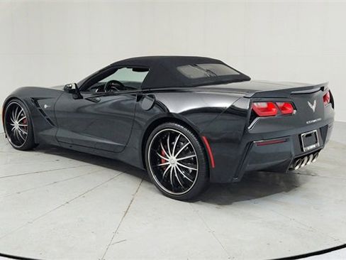 Used 2014 Chevrolet Corvette Z51 w/ 2LT Preferred Equipment Group image 3