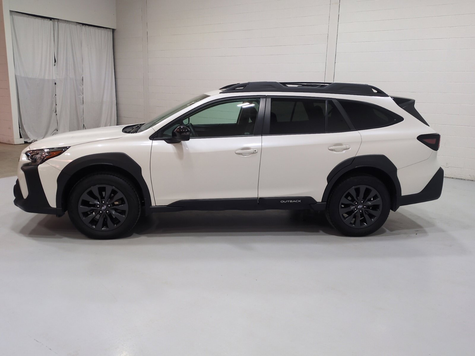 Certified 2024 Subaru Outback Onyx Edition AWD/4WD image 6