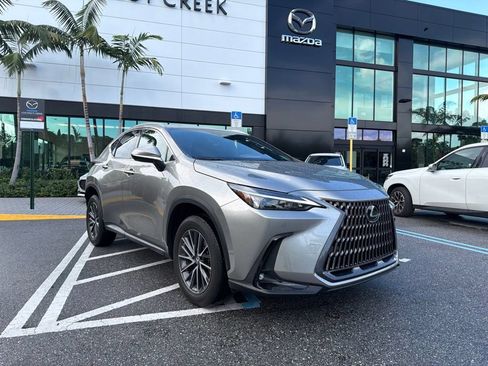 Used 2023 Lexus NX 350 AWD image 2