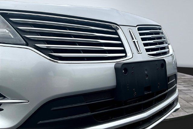 Used 2017 Lincoln MKC Reserve w/ Lincoln MKC Climate Package AWD/4WD image 33
