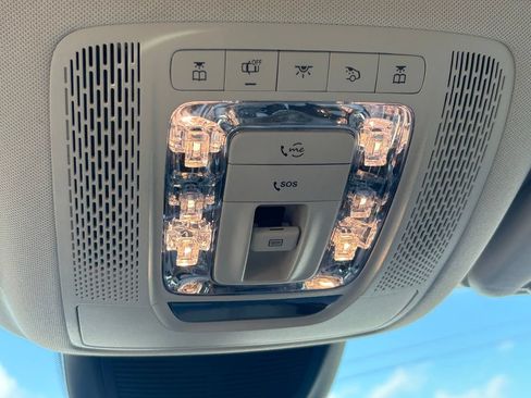 Used 2021 Mercedes-Benz GLE 350 image 18