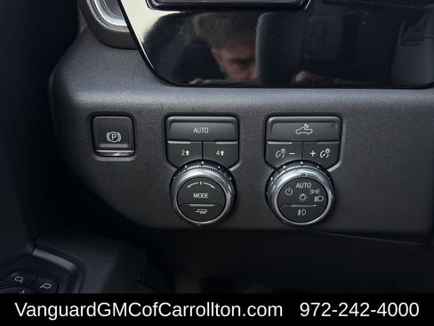 New 2026 GMC Sierra 1500 Elevation w/ Preferred Package AWD/4WD image 19