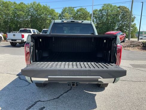 Used 2024 Toyota Tundra Limited AWD/4WD image 18