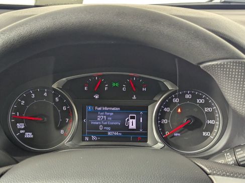 Used 2022 GMC Acadia SLE w/ Driver Convenience Package FWD image 19