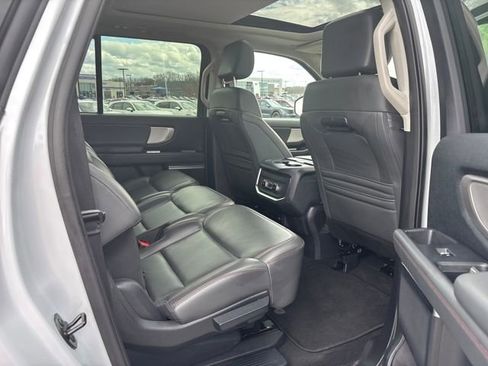 Certified 2025 Ford Expedition Max Active image 11