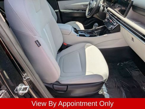 Used 2025 Hyundai Tucson SEL FWD image 32