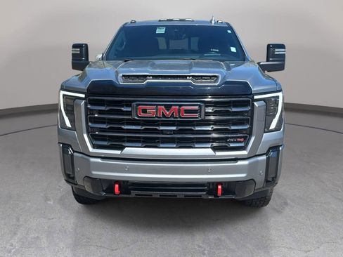 Used 2024 GMC Sierra 2500 AT4 w/ AT4 Premium Plus Package image 2
