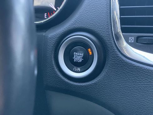 Used 2017 Dodge Durango GT image 14