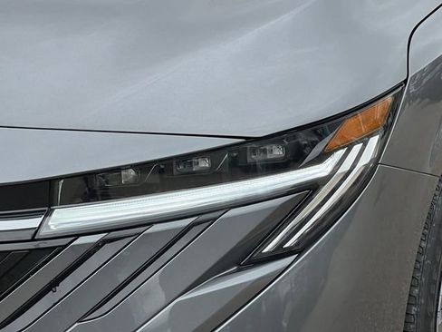 New 2026 Nissan Sentra SV FWD image 33