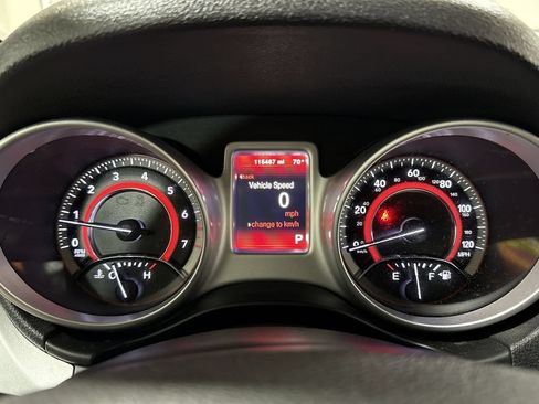 Used 2017 Dodge Journey SE w/ Flexible Seating Group FWD image 12