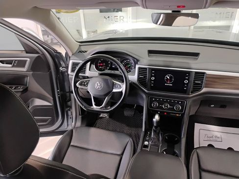 Used 2021 Volkswagen Atlas SE FWD image 44