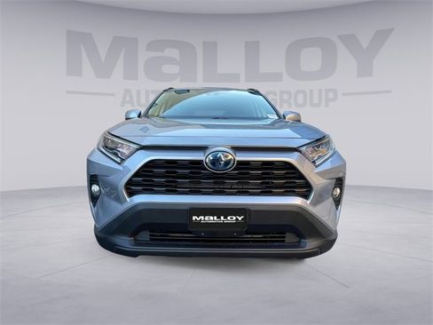 Used 2021 Toyota RAV4 XLE image 8