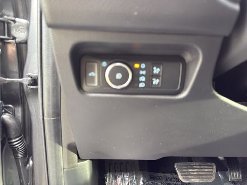 New 2025 Ford Ranger Lariat w/ FX4 Off-Road Package image 18