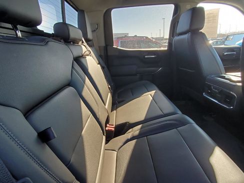 Used 2020 GMC Sierra 1500 SLT w/ SLT Premium Package image 6