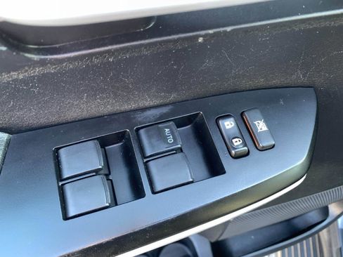 Used 2019 Toyota Tundra SR5 image 11