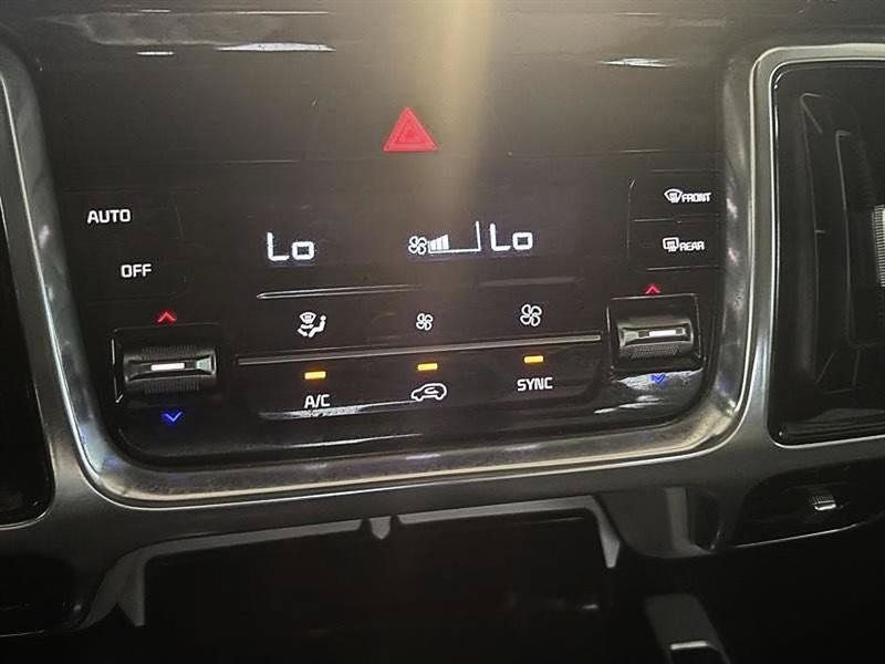 Used 2023 Kia Sorento SX FWD image 20