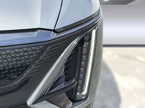 New 2026 Cadillac Lyriq Sport w/ LPO, Floor Liner Package RWD image 11