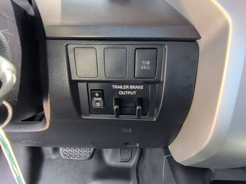 Used 2021 Toyota Tundra SR5 RWD image 26