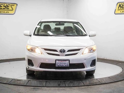 Used 2011 Toyota Corolla LE image 6