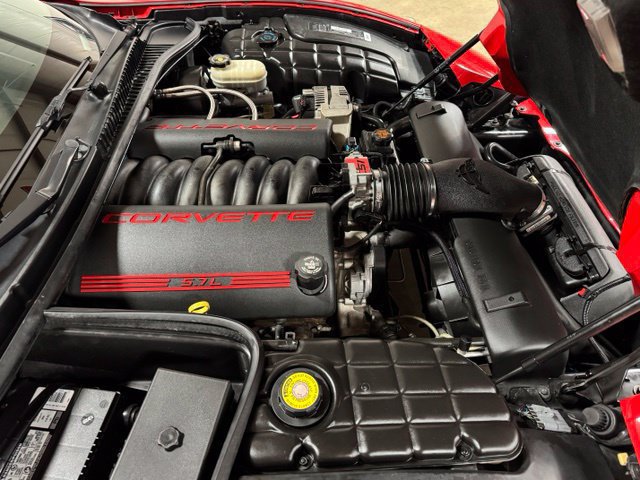 Used 1998 Chevrolet Corvette Convertible w/ Memory Pkg RWD image 30