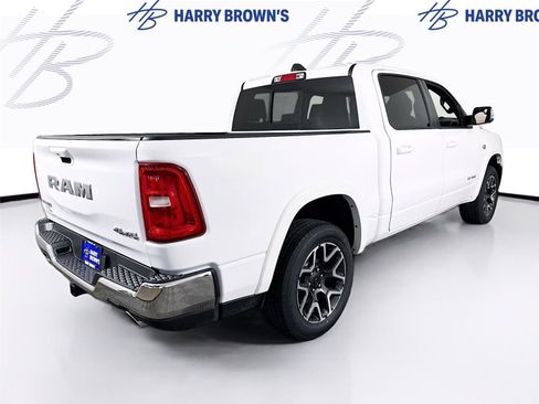 New 2026 RAM 1500 Laramie AWD/4WD image 32