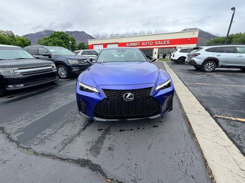 Used 2022 Lexus IS 350 F Sport w/ Memory Package AWD/4WD image 9