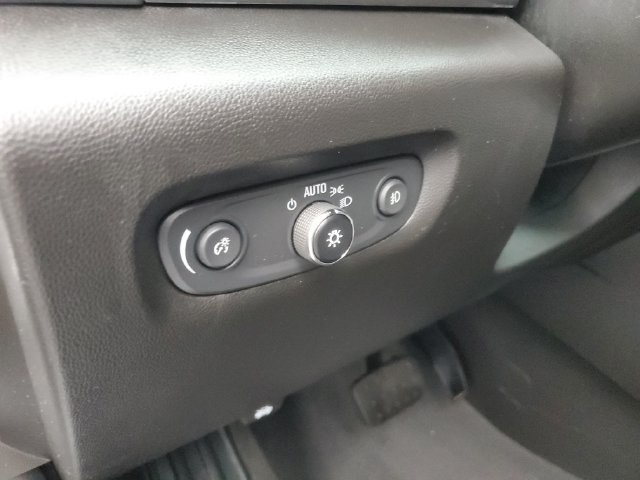 Certified 2021 Chevrolet Traverse LT FWD image 23