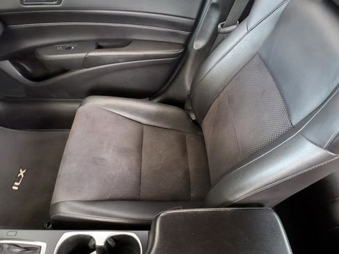 Used 2016 Acura ILX FWD image 19