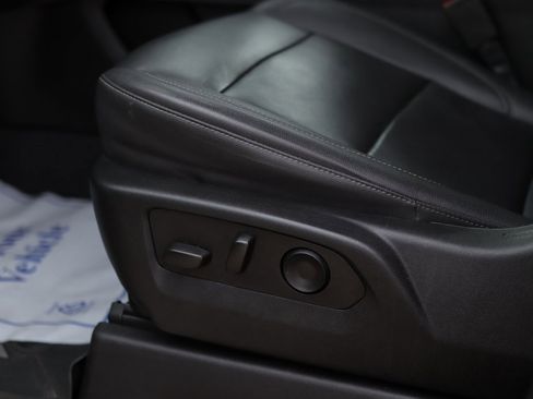 Used 2022 Chevrolet Silverado 1500 LTZ w/ Technology Package image 23