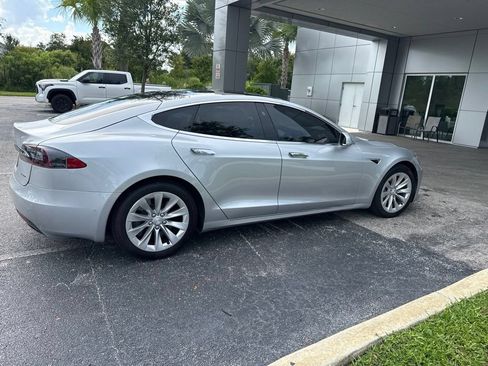 Used 2018 Tesla Model S P100D AWD/4WD image 3