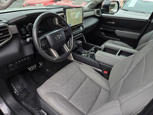 Used 2024 Toyota Tundra Limited w/ TRD Off-Road Package AWD/4WD image 9