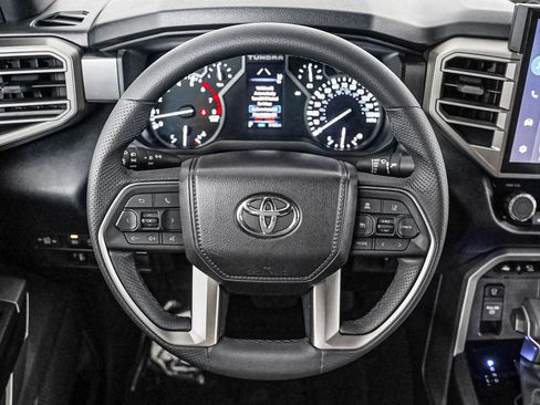 Used 2025 Toyota Tundra SR5 w/ Advanced Technology Package AWD/4WD image 15