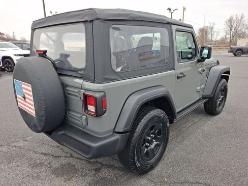 Used 2020 Jeep Wrangler Sport image 7