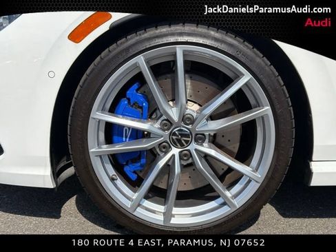 Used 2024 Volkswagen Golf R AWD/4WD image 22