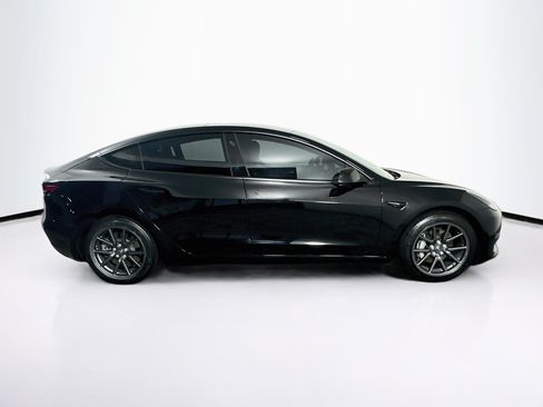 Used 2018 Tesla Model 3 Long Range RWD image 10