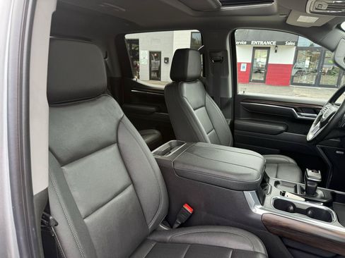 Used 2026 GMC Sierra 1500 SLT w/ SLT Premium Package AWD/4WD image 18