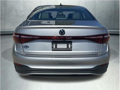 New 2027 Volkswagen Jetta SE