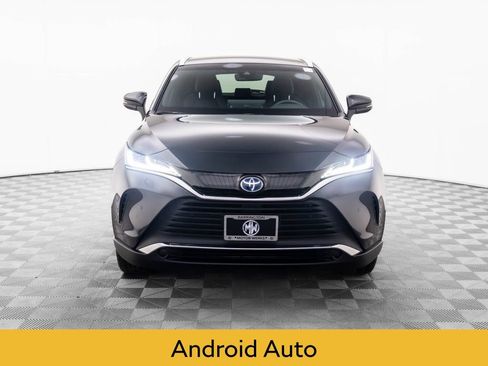 Used 2021 Toyota Venza XLE image 8