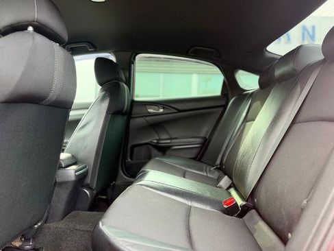 Used 2019 Honda Civic Sport image 22
