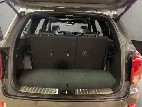 Used 2022 Hyundai Palisade Calligraphy image 24