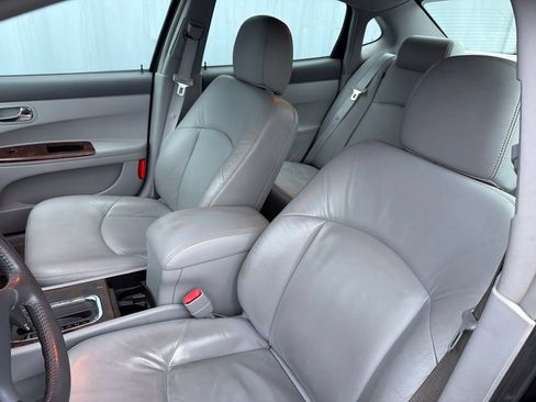 Used 2007 Buick LaCrosse CXL w/ Driver Confidence Package FWD image 7