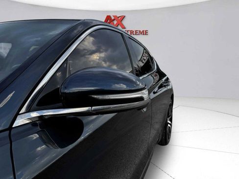 Used 2022 Genesis G70 2.0T w/ Prestige Package image 10